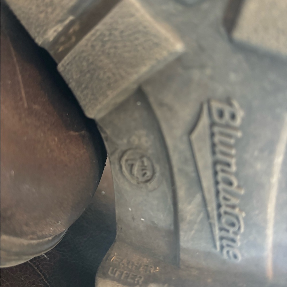 Blundstone great condition size 7 1/2 AUS size